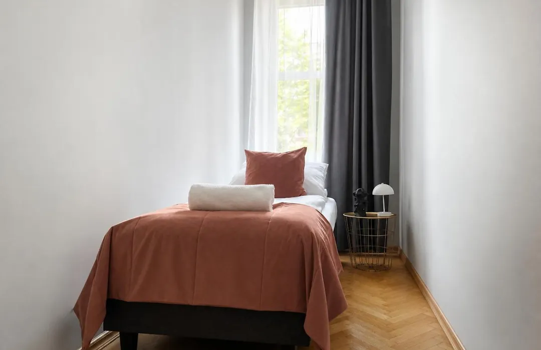 Big Apartment With 3 Bedrooms - 115M2 Only For You-1